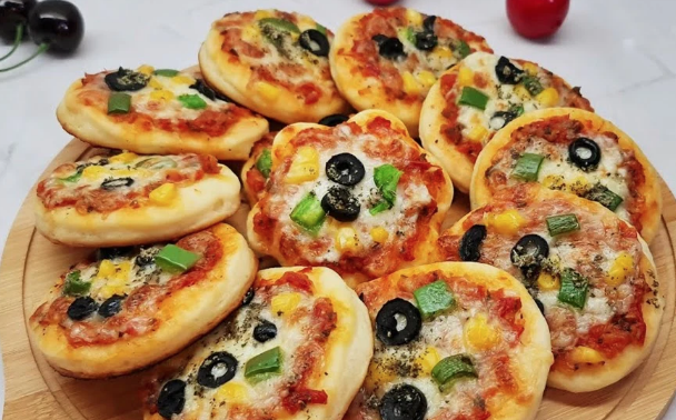 Mini Pizza (06 pièces)